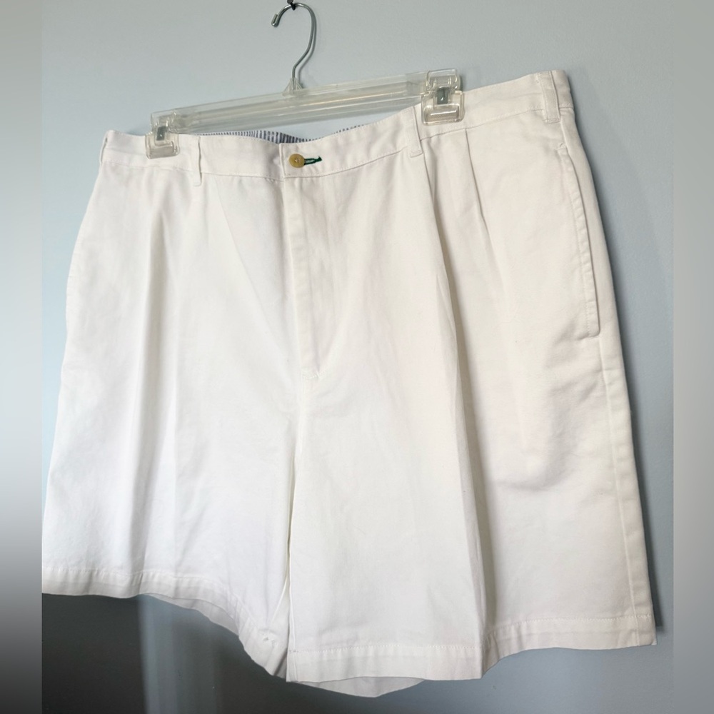 Tommy Hilfiger Men’s Pleated Golf Shorts
